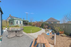 Photo 27- click for photo gallery